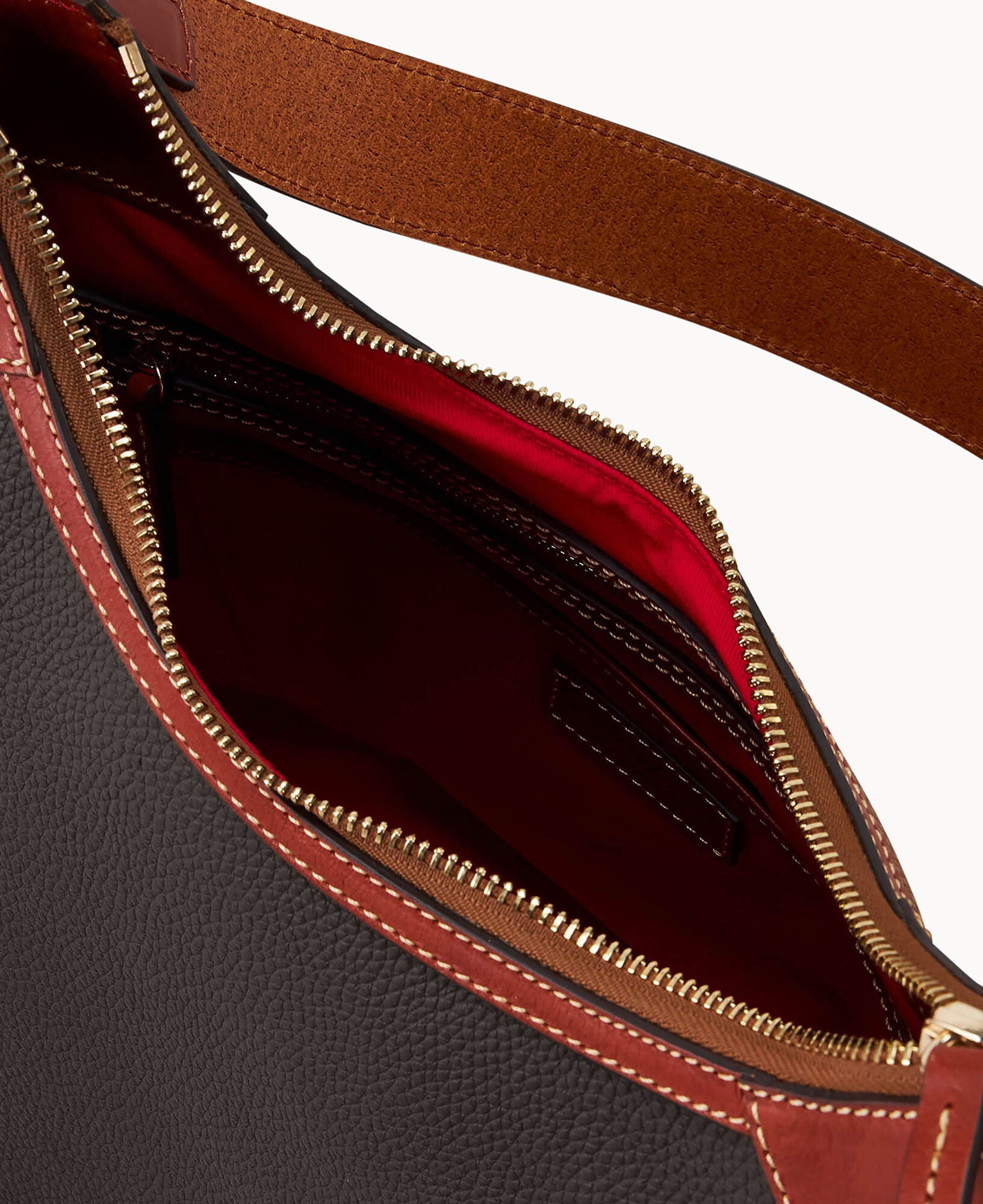 Pebble Grain Hobo - Image 27