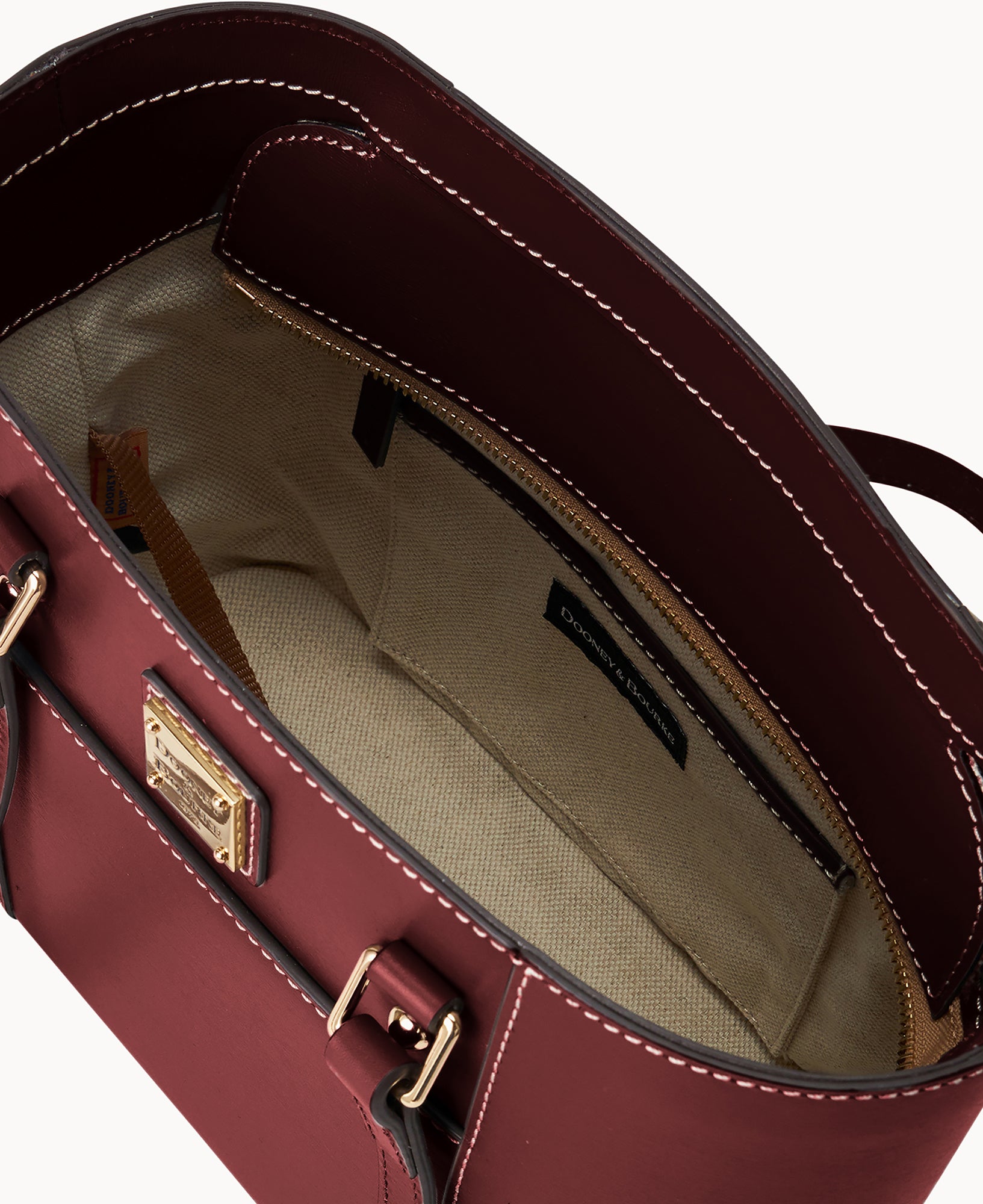 Penrose Pocket Tote 25 - Image 13