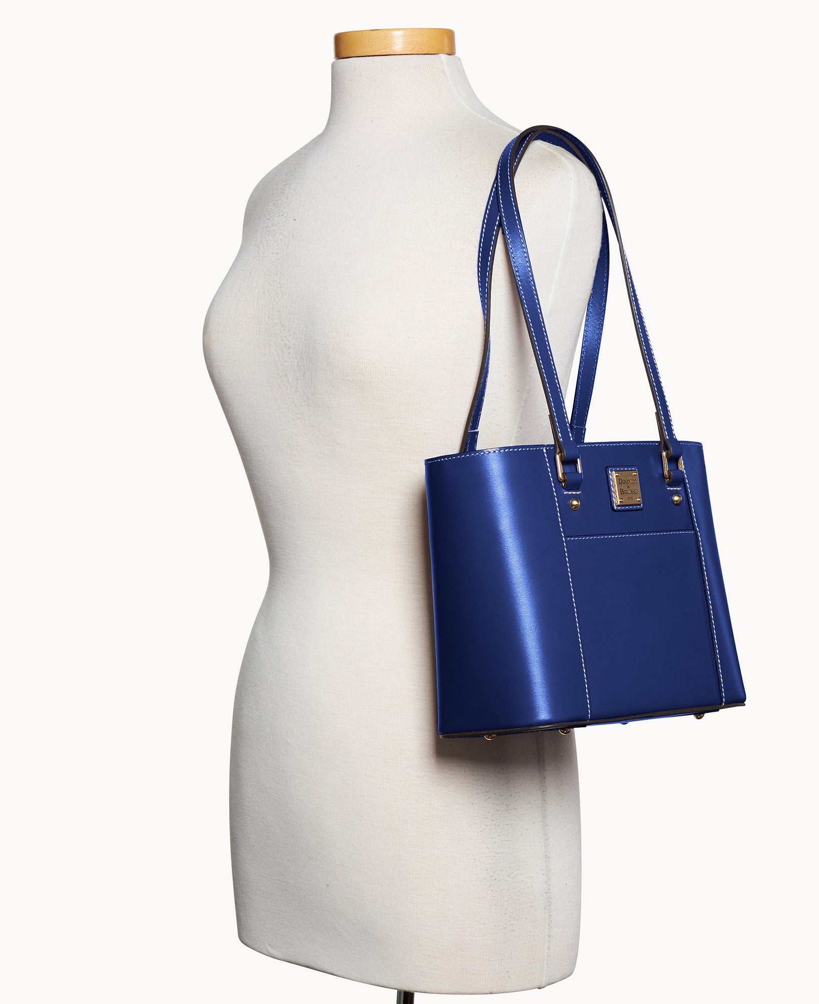 Penrose Pocket Tote 25 - Image 20